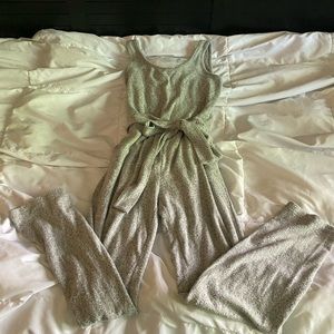 SUPER COMFORTABLE Lou&Grey Romper